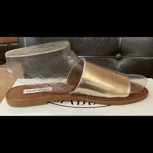 Steve Madden Mishelle Gold Sandals